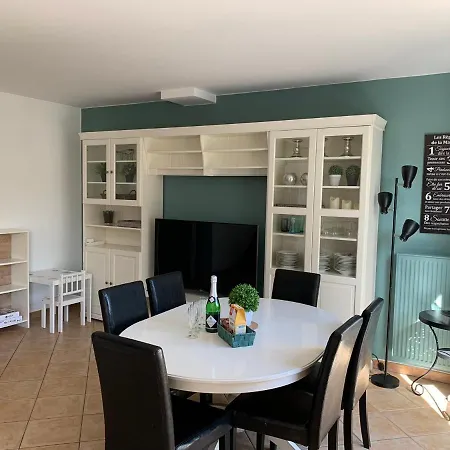 别墅 & Paris Happy For 10 Persons With Private Garden & Terrace 4 Bedrooms, 3 Bathrooms Fiber Wifi Netflix & Free Parking *