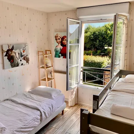 别墅 & Paris Happy For 10 Persons With Private Garden & Terrace 4 Bedrooms, 3 Bathrooms Fiber Wifi Netflix & Free Parking